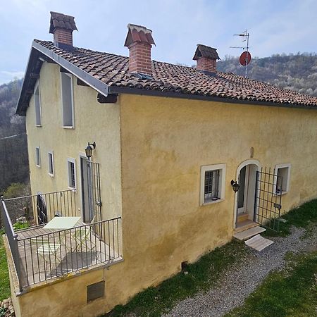 Casa Nel Verde Ca Dla Cola Mombasiglio ภายนอก รูปภาพ